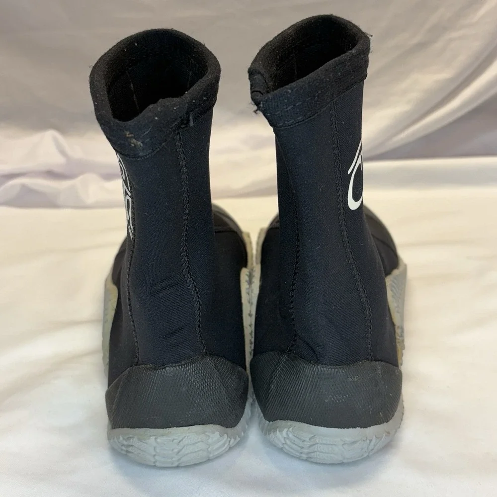 Chota Outdoor Gear River Runner Pull On Boots M 10 W 9‎ Water Shoes NB300 Sports